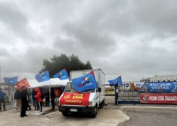 Fiom e Uilm, no trasferimento Vesta da Taranto, undicesimo giorno di sciopero