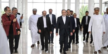 Usa-Iran, Teheran non cede su programma nucleare: “Pronti a tutti gli scenari”