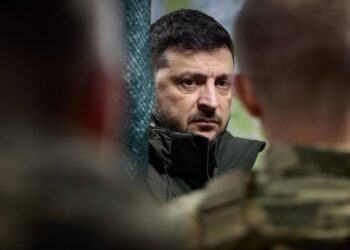 Ucraina, Zelensky: “Ci prepariamo a incontri la prossima settimana”
