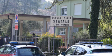 Mimetica ed esplosivo, il tredicenne in diretta su Telegram