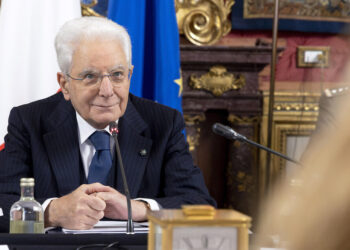 Mattarella firma il decreto legge carburanti
