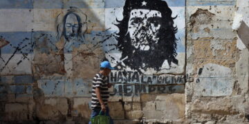 Trump, ‘Cuba vuole un accordo, me ne occuperò dopo l’Iran’