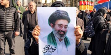 “Khamenei non può mostrare la faccia”, Netanyahu e le ‘sorprese’ sulla Guida Suprema