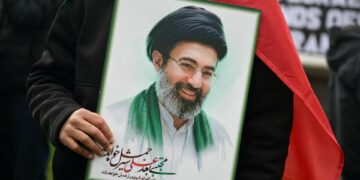 Iran, la lista di Netanyahu e la caccia a Mojtaba Khamenei: “Elimineremo tutti”