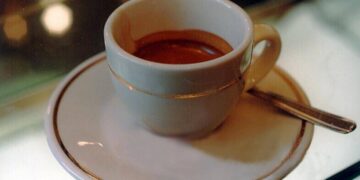 Il caffè fa bene al cuore, ‘effetto super’ se si beve la mattina