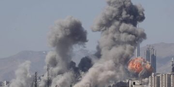 Iran, attacco Usa entra in fase 2: “Colpiremo ovunque, Teheran senza chance”